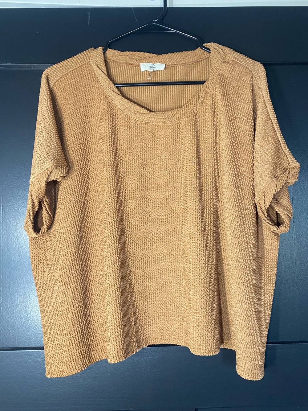 4/$16 Entro Top